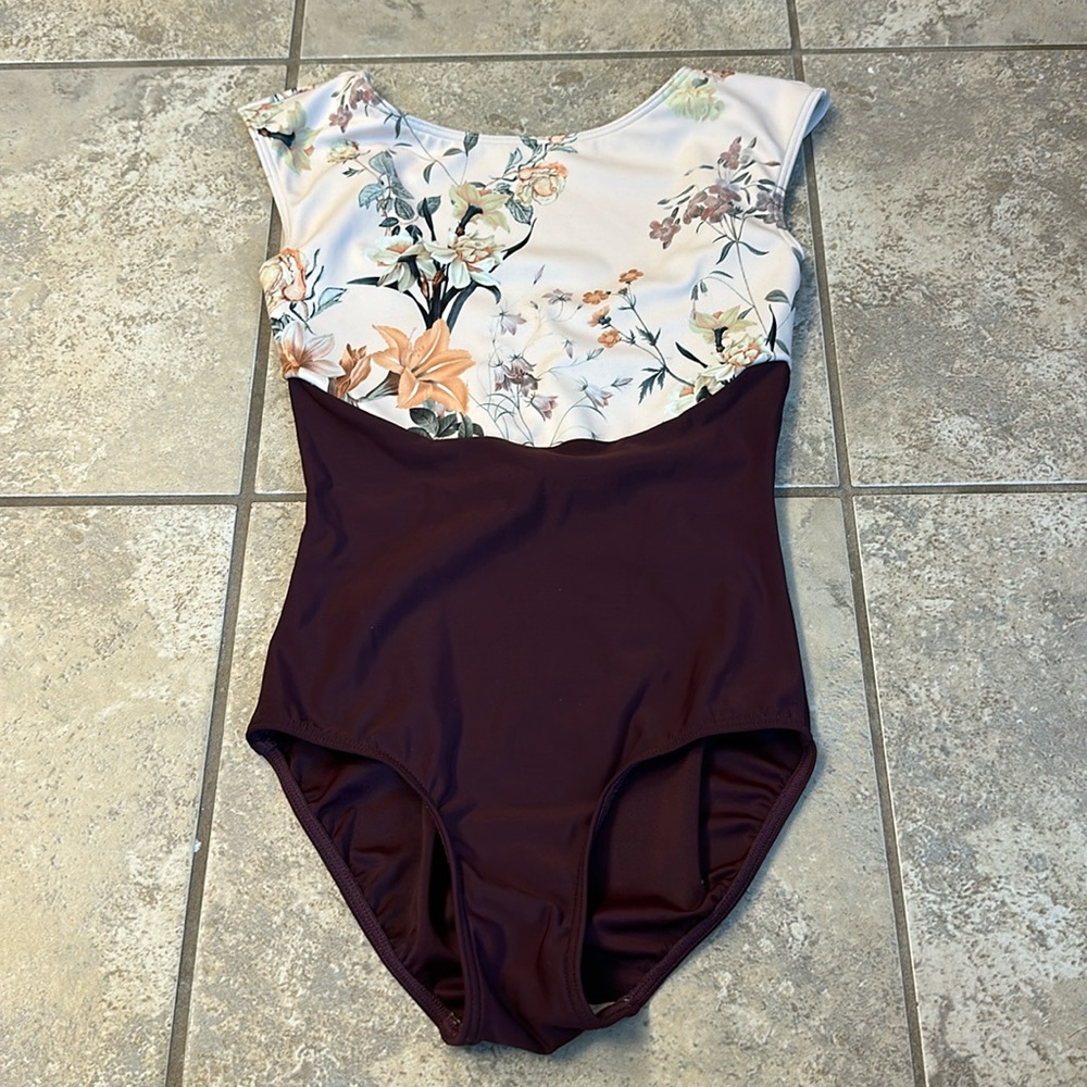 Elevé Dance Ballet Kids Floral Plum Cream Leotard Sz CL Kids Large